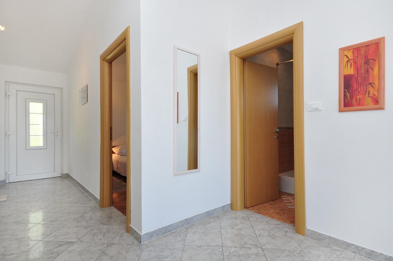 Apartments Marija Писак Экстерьер фото
