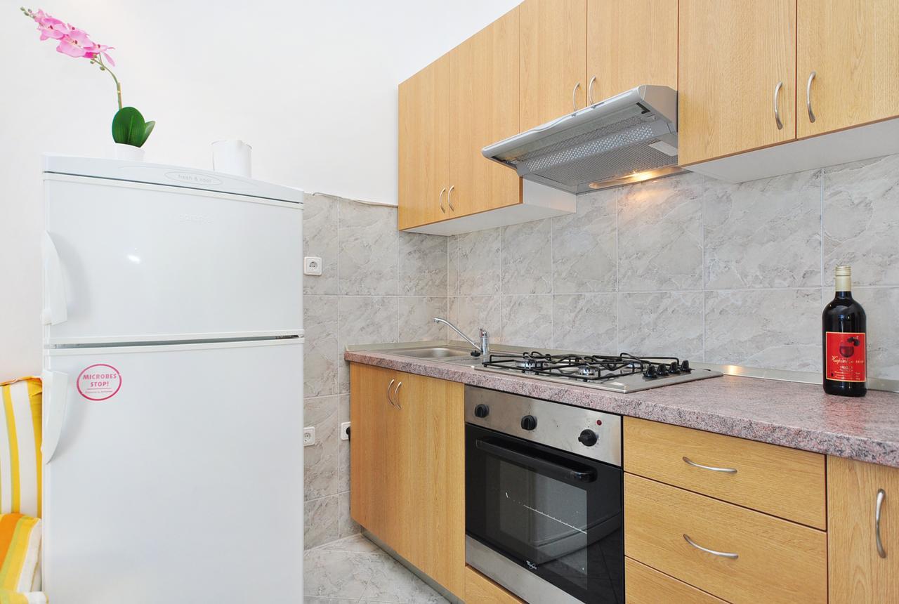 Apartments Marija Писак Экстерьер фото