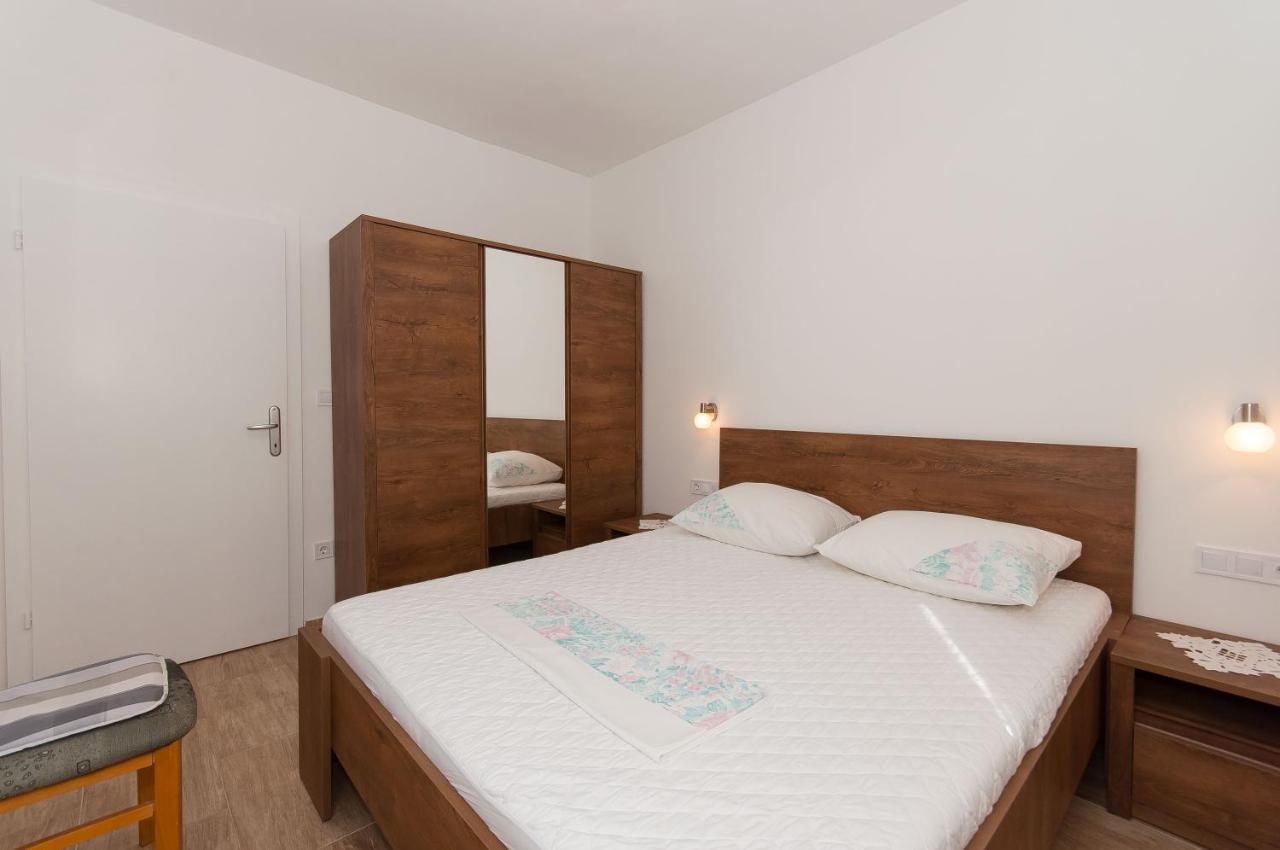Apartments Marija Писак Экстерьер фото