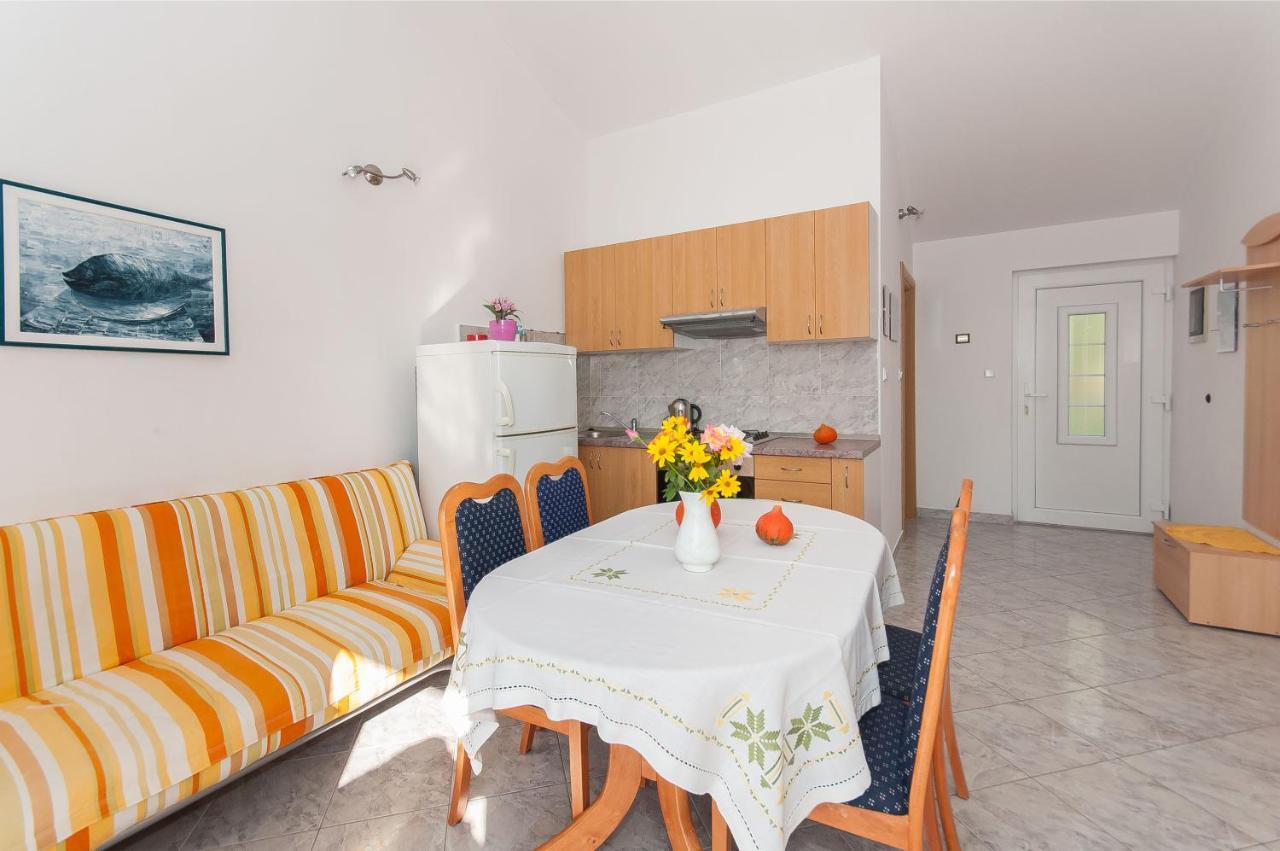 Apartments Marija Писак Экстерьер фото