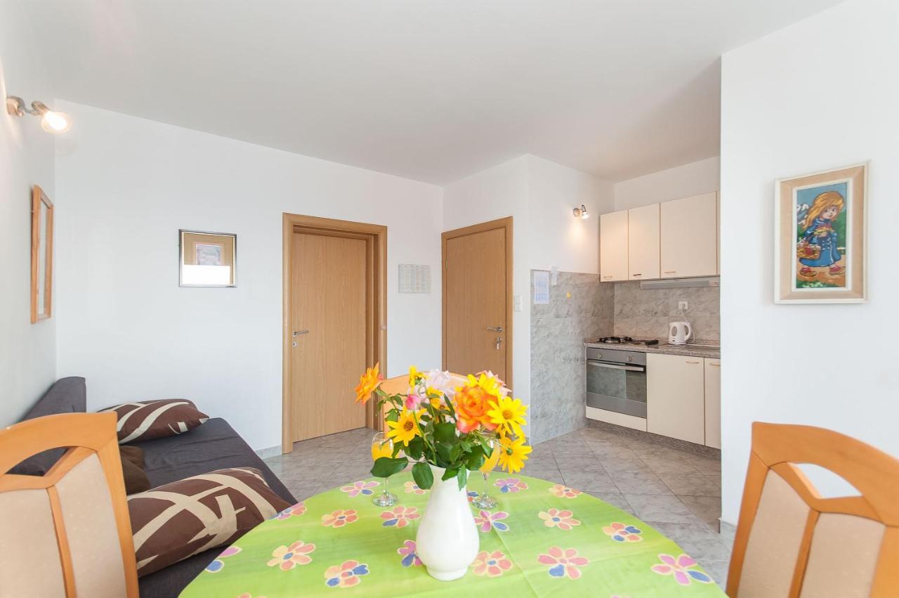 Apartments Marija Писак Экстерьер фото