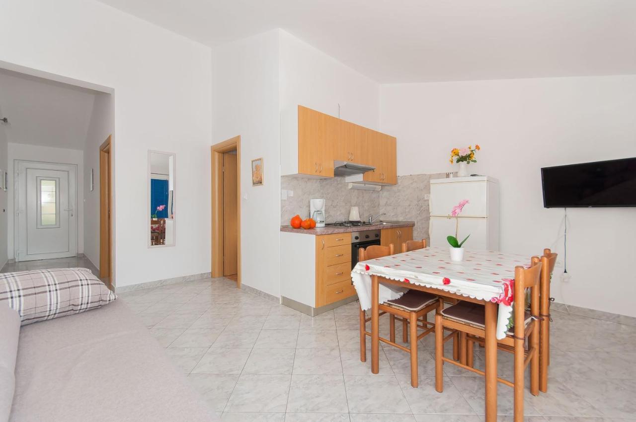 Apartments Marija Писак Экстерьер фото