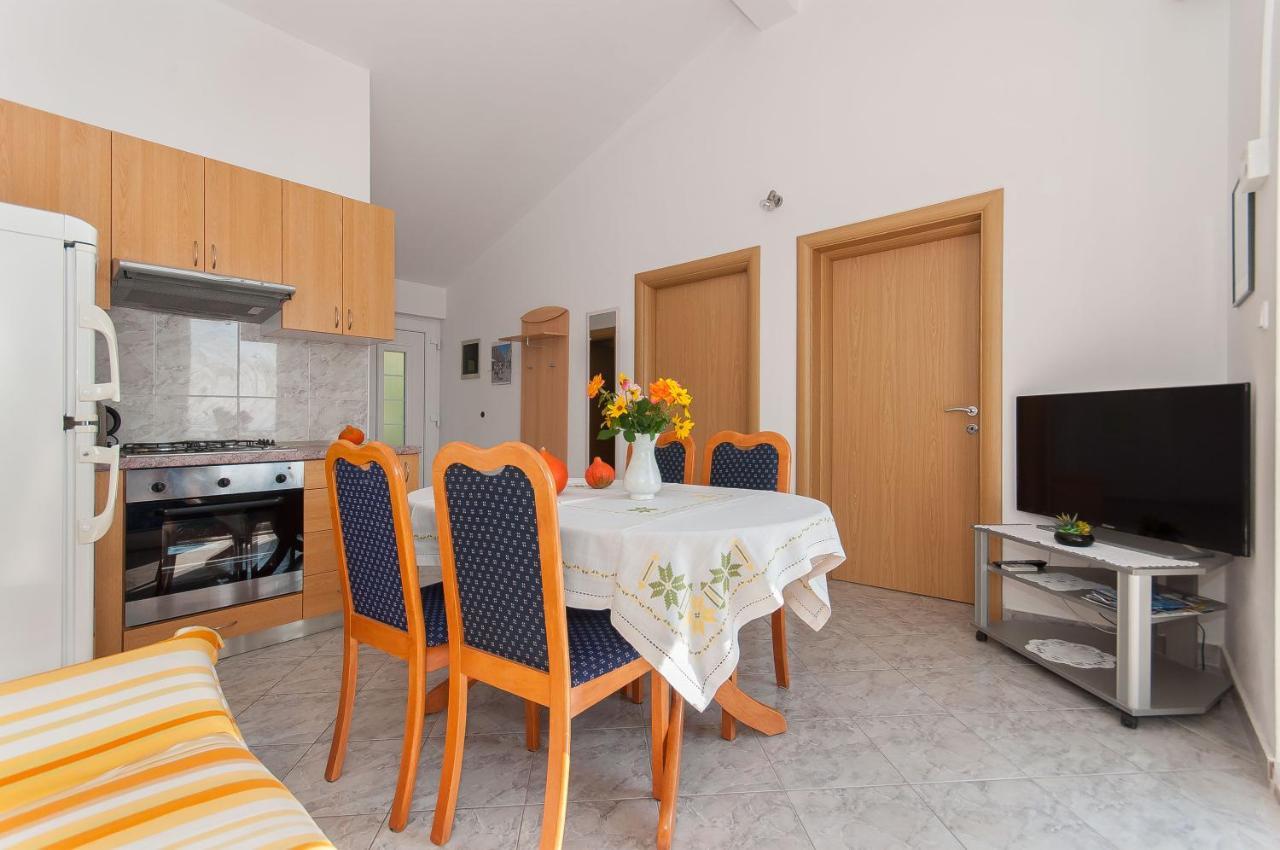 Apartments Marija Писак Экстерьер фото